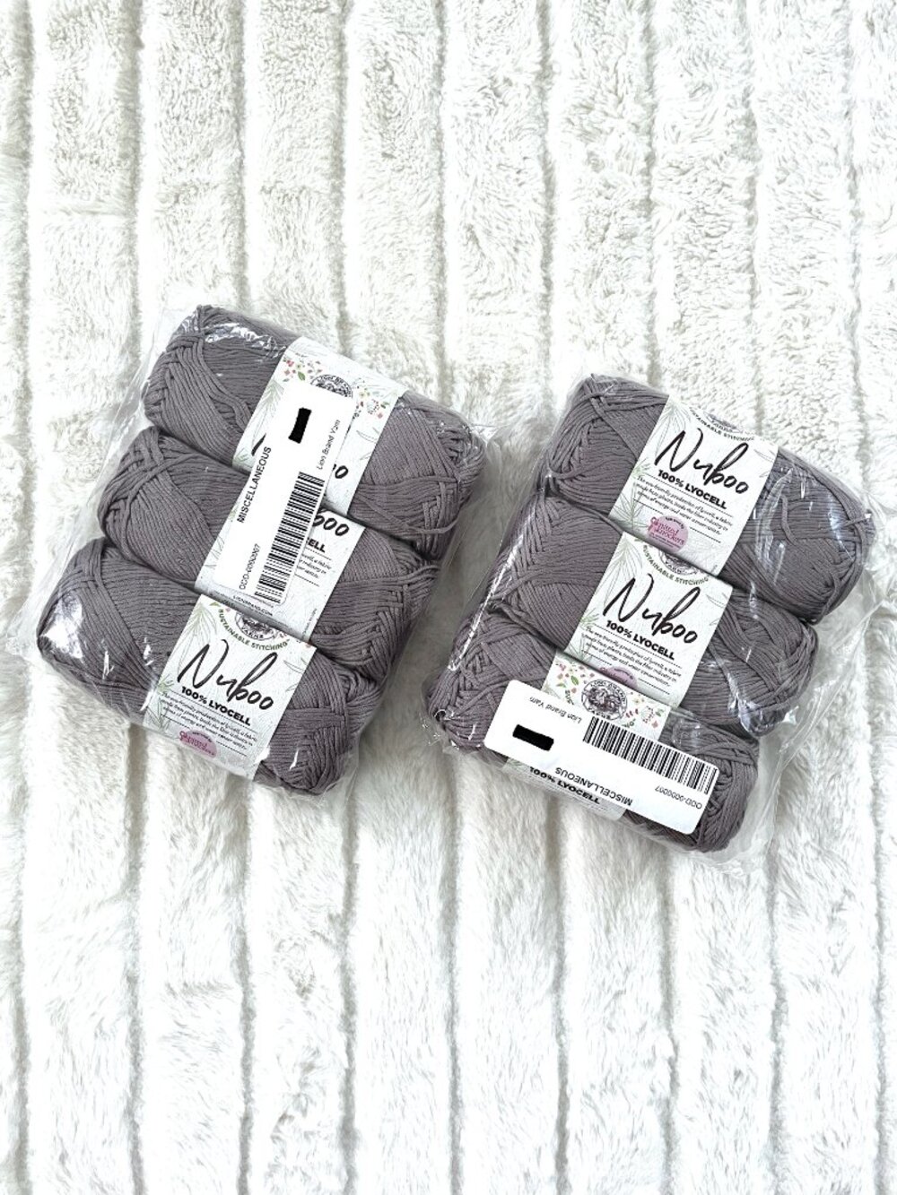 NEW Lion Brand Nuboo Yarn (Pewter) 6 x Sheins